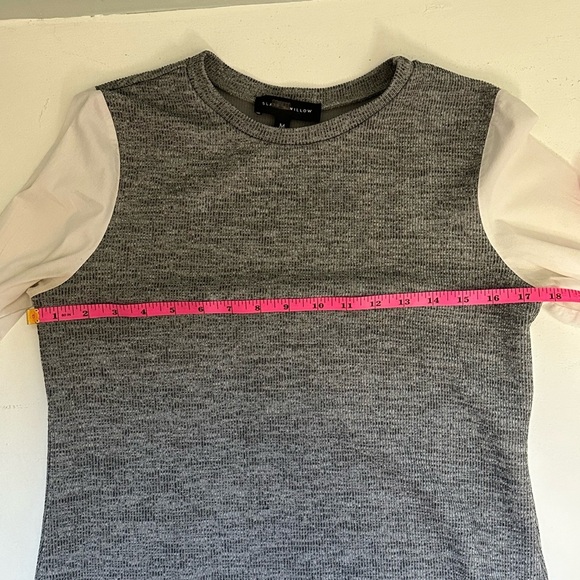 Slate & Willow Gray and White Women's sweater top size medium - Picture 7 of 8